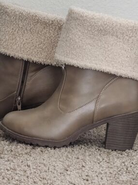 Muk Luks Lacy Lily Boots with Faux Shearling Trim
